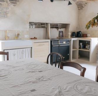 Pompignan Maison | Gîte Guillaumand