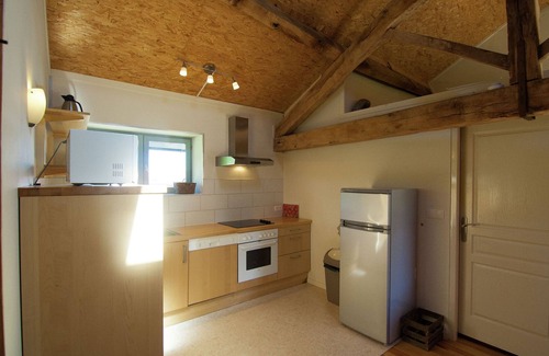 Saint-Leonard-de-Noblat Cottage | Gîte d'ambiance avec grande terrasse