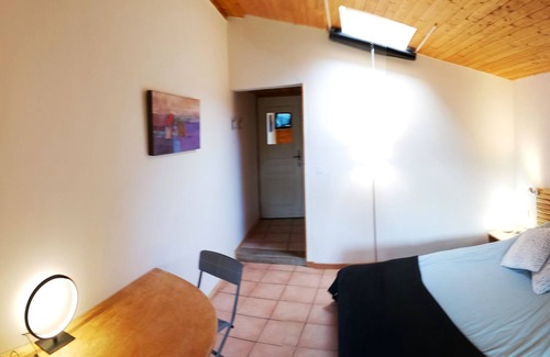 Liausson Appartement | Gîte "Jali" dans propriété face au Lac du Salagou