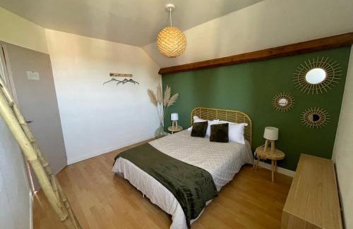 Coucy-le-Chateau-Auffrique Maison | Gîte la Maison de Fram