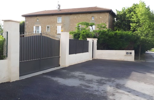 Chatuzange-le-Goubet Maison | Gîte la ferme de musan