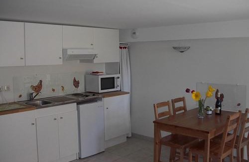 Saint-Pal-de-Chalencon Maison | Gîte LA GRANGE du Vialaron