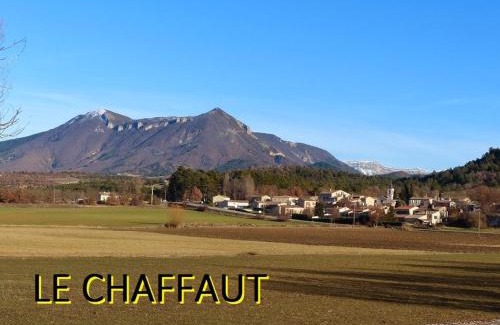 Le Chaffaut-Saint-Jurson Appartement | Gîte la grange au cœur de la Provence
