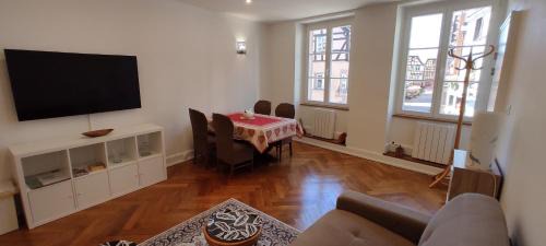 Riquewihr Appartement | Gîte La Jouvence - Cœur de Riquewihr - 2-4 personnes