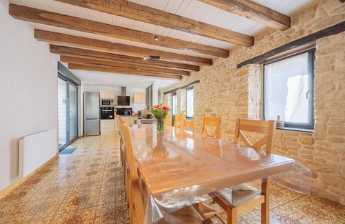 Vaux-Montreuil Maison | Gîte la Longère - 3 chambres - 2 salles de bain - salle SPA - Clévacances 3*
