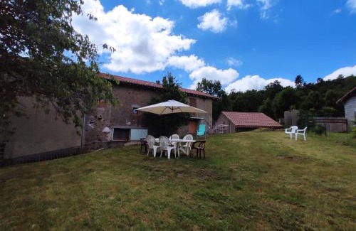 Verrieres-en-Forez Maison | Gîte La Mathilde dans les Monts du Forez
