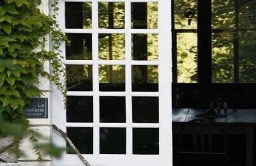 Merigny Maison | Gîte La Miellerie Coté Cour