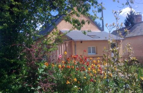 Jupilles Maison | Gîte La Poterie