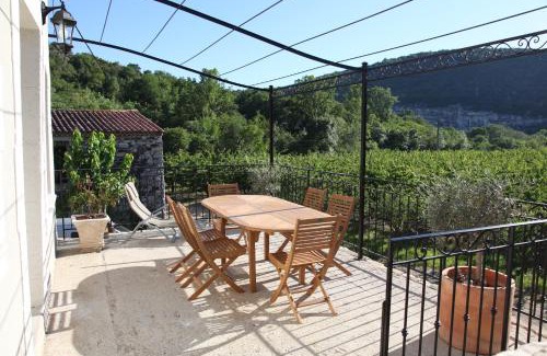Saint-Thome Maison | Gîte La tour