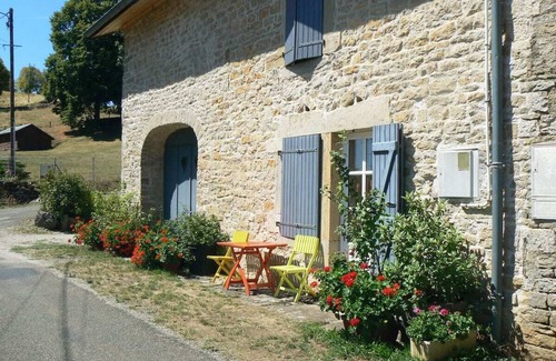 Saint-Laurent-la-Roche Maison | Gîte "La Varine"