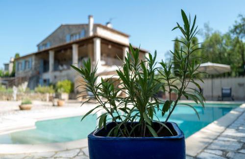 Saint-Andre-de-Cruzieres Maison | Gîte Le Bel Endroit