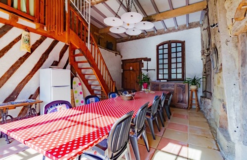 Lavergne Maison | Gîte Le Capricorne avec grande piscine privée