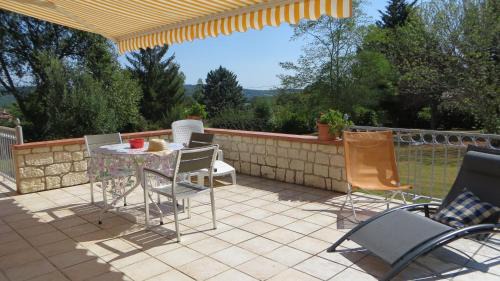Auzas Maison | Gîte le Carret
