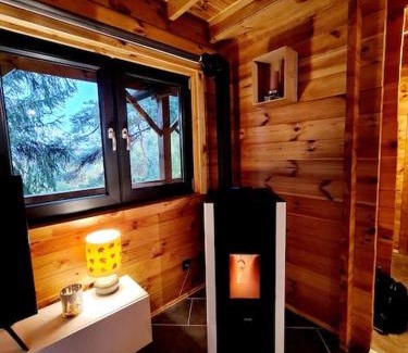 Abreschviller Chalet De Ski | Gîte le Chalet Aura & jacuzzi