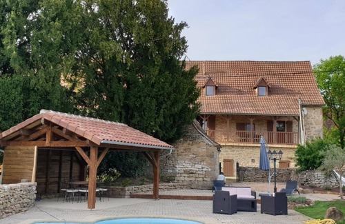 Lavergne Maison | Gîte Le Chant des Ifs
