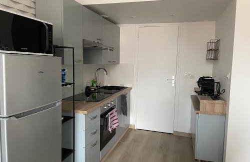 Phalempin Appartement | Gîte Le Duplex - 5min de la gare vers Lille-Lens-Arras