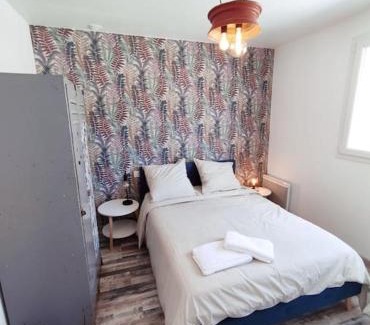 Saint-Andre-sur-Sevre Maison | Gîte Le Gué au beau - Proche Puy du Foù