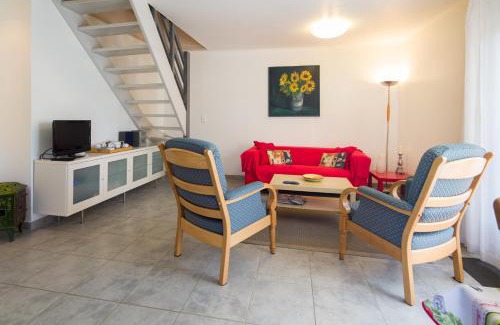 Saint-Julien-de-Lampon Maison | Gîte le Noyer - l'Ancien Vignoble