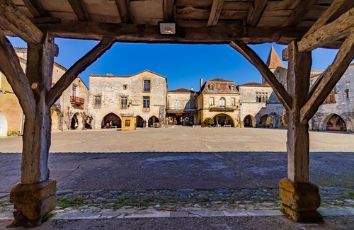 Monpazier Maison | Gîte Le Pétassou - Two Bedroom House, Sleeps 4