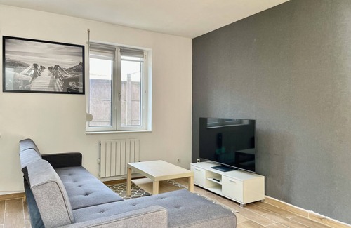 Phalempin Appartement | Gîte Le Plain-Pied - 5min de la gare - vers Lille / Lens / Arras