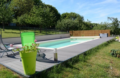 Favieres Maison | Gîte Le Répit avec piscine