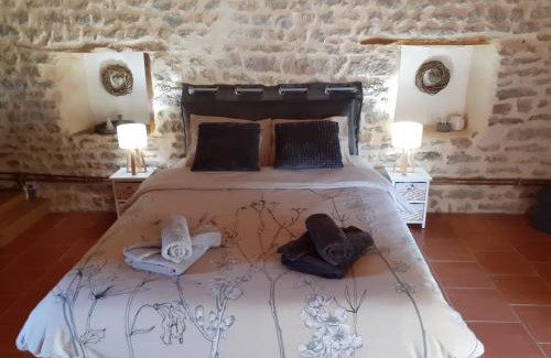 Alluy Maison | gîte le tilleul de la Fontaine