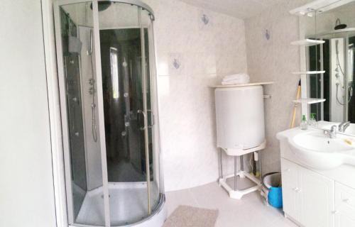 Freneuse Appartement | Gîte Les Bignones