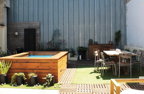 Epernay Maison | Gîte Les Chineurs - 2 min walk from Av. de Champagne Epernay