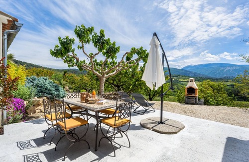 Merindol-les-Oliviers Cottage | Gîte-Les Abricotiers-Douche