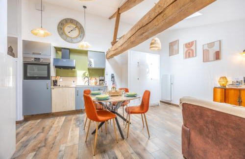 Saint-Hilaire-le-Vouhis Maison | Gîte Les Gats