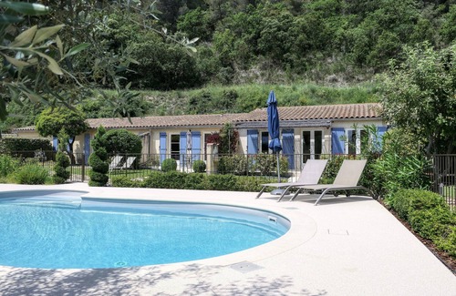 Crestet Appartement | Gîte Les Oliviers Côté Lavande, proche Vaison La Romaine