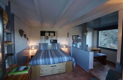 Pezenes-les-Mines Lit Et Petit-Déjeuner | Gîte les piafs de 6 à 8 personnes