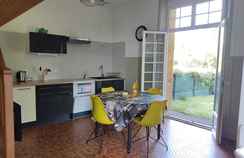 Lison Maison | Gîte Les Trois Pommes, Normandy