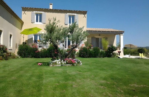 Cabrieres-d'Avignon Maison | Gîte Lisianthus - Gîte Le Petit Luberon