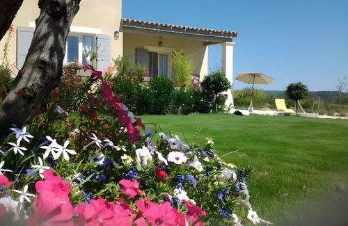 Cabrieres-d'Avignon Maison | Gîte Lisianthus - Gîte Le Petit Luberon