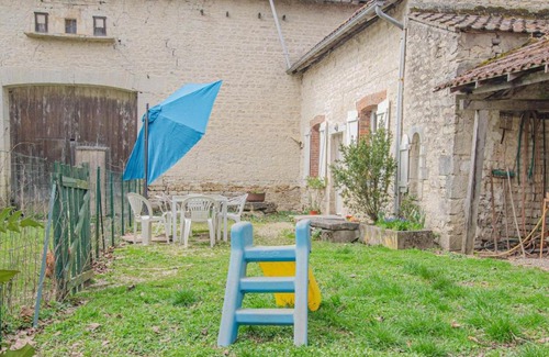Longchamp-sur-Aujon Maison | Gîte Longchamp-sur-Aujon, 6 pièces, 11 personnes - FR-1-543-193