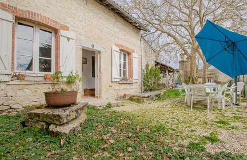 Longchamp-sur-Aujon Maison | Gîte Longchamp-sur-Aujon, 6 pièces, 11 personnes - FR-1-543-193