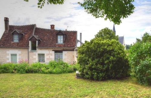 Montresor Maison | Gîte lumineux à Montrésor avec jardin privatif et équipements complets, proche du Zooparc de Beauval - FR-1-381-72