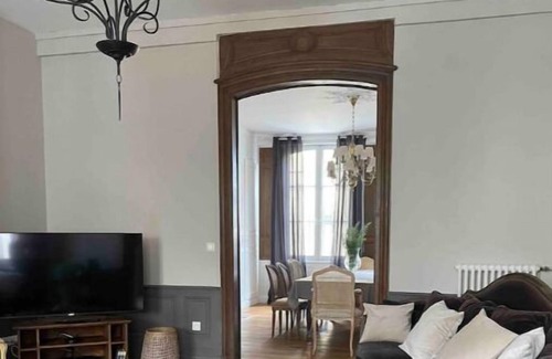 Chalons-en-Champagne Maison | Gîte - Maison de Ville Avec Jardin - Hôtel Particulier Champenois
