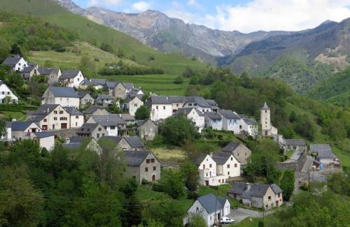 Aydius Maison | Gîte Malgré tout