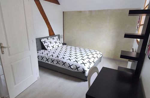 Vernou-sur-Brenne Maison | Gîte Ecuries du château de Jallanges pour 18 pers & piscine privative (12x2.5m)