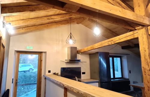 Septmoncel les Molunes Appartement | Les Etoiles de Bevy / Gîte modulable Haut Jura 10 personnes/12 couchages