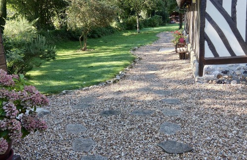 Manneville-la-Raoult Cottage | Gîte près de Honfleur "Le clos normand"