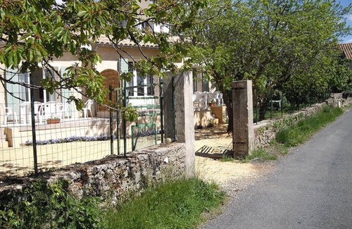 Alzon Maison | Gîte proche du Cirque de Navacelles