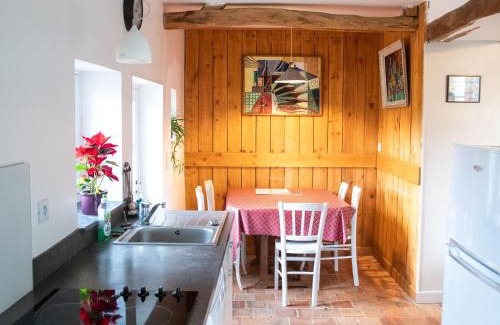 Mareil-sur-Loir Maison | Gîte paisible pour 6 pers. près du zoo de la Flèche, avec jardin, barbecue et WiFi - FR-1-410-126