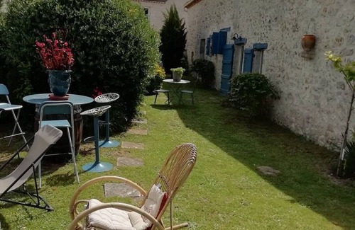 Sauvagnas Maison | Gîte piscine privée au sel - Lot-et-Garonne