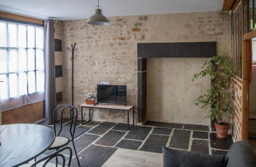 Artonne Appartement | Gîte PMR - Le petit atelier de Marius