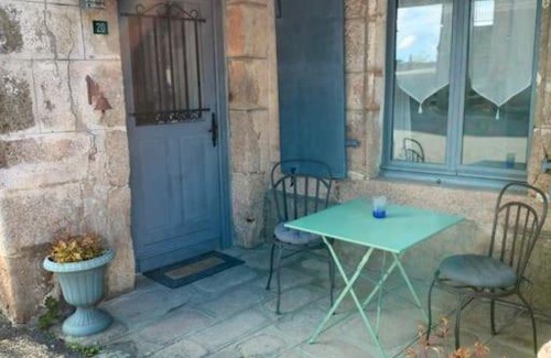 Chatelus-Malvaleix Maison | Gîte privatif, proche nature et plan d'eau