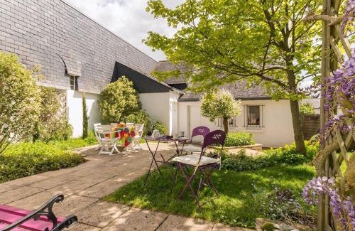 Saint-Omer-de-Blain Maison | Gîte rénové calme avec jardin fleuri, à proximité du canal de Nantes à Brest et de la forêt du Gâvre - FR-1-306-1007