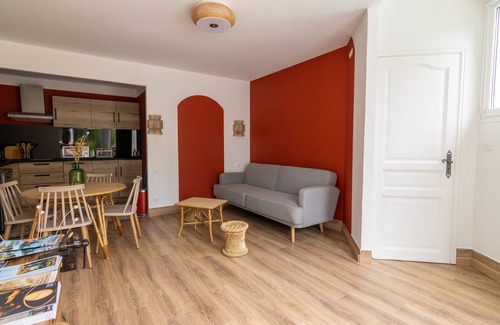 Les Ulmes Appartement | Gîte Racines - Appt avec terrasse